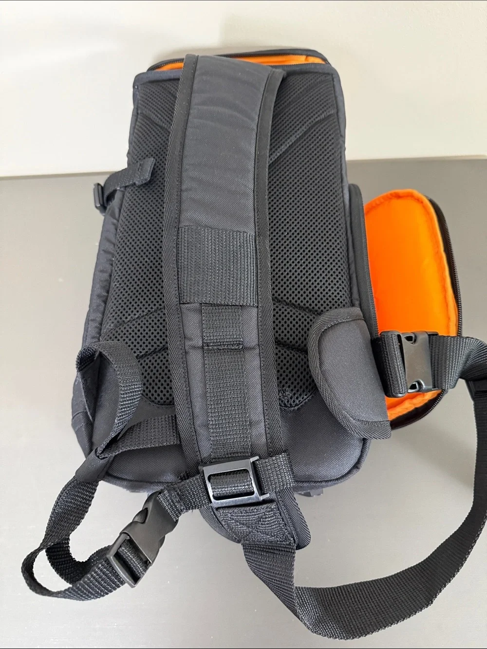 Camera Sling Bag - Black
